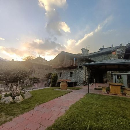 Villa Casa tipica con giardino Villeneuve Esterno foto